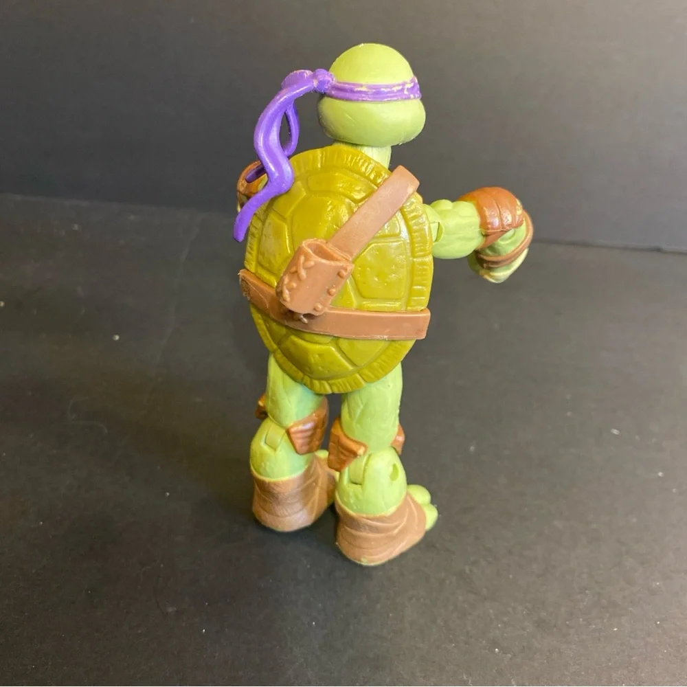 TMNT Teenage Mutant Ninja Turtles 2012 Viacom Donatello Action Figure‎